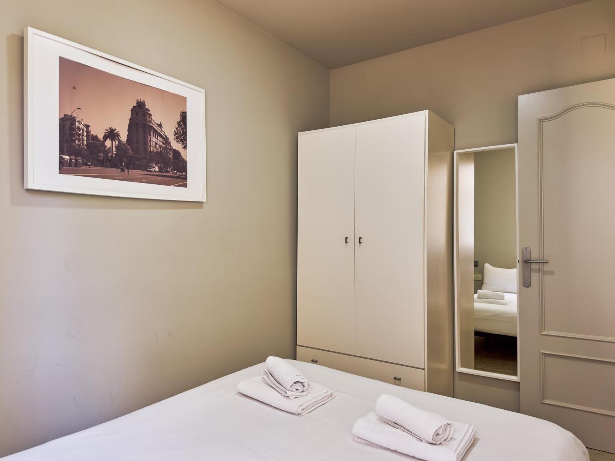 Stay U-Nique Apartments Torre Damians Barcelona Luaran gambar