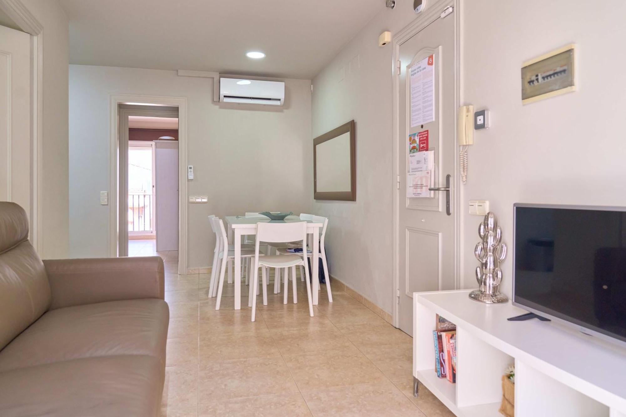 Stay U-Nique Apartments Torre Damians Barcelona Luaran gambar